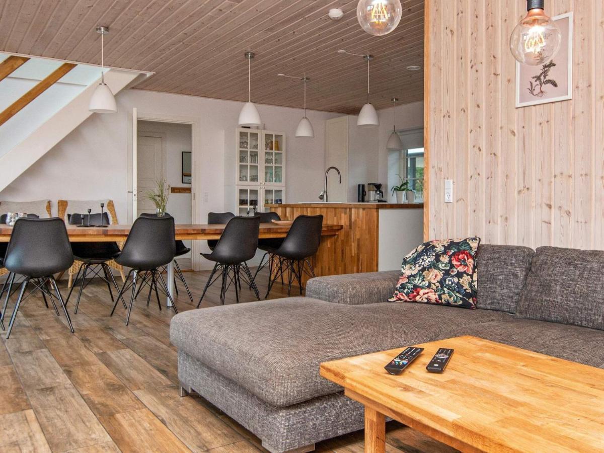 10 Person Holiday Home In Glesborg Buitenkant foto