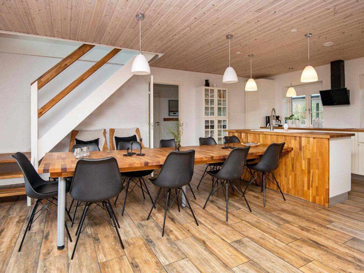 10 Person Holiday Home In Glesborg Buitenkant foto